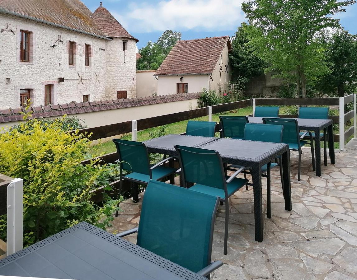 Hotel Le Dormeux Mehun-sur-Yevre المظهر الخارجي الصورة