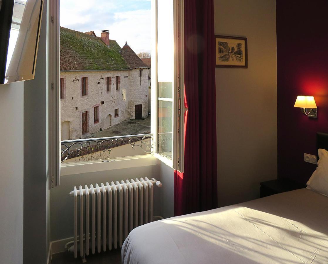 Hotel Le Dormeux Mehun-sur-Yevre المظهر الخارجي الصورة