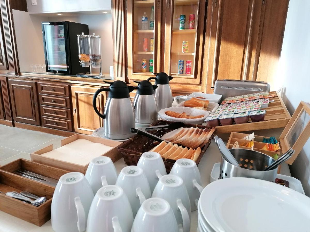 Hotel Le Dormeux Mehun-sur-Yevre المظهر الخارجي الصورة